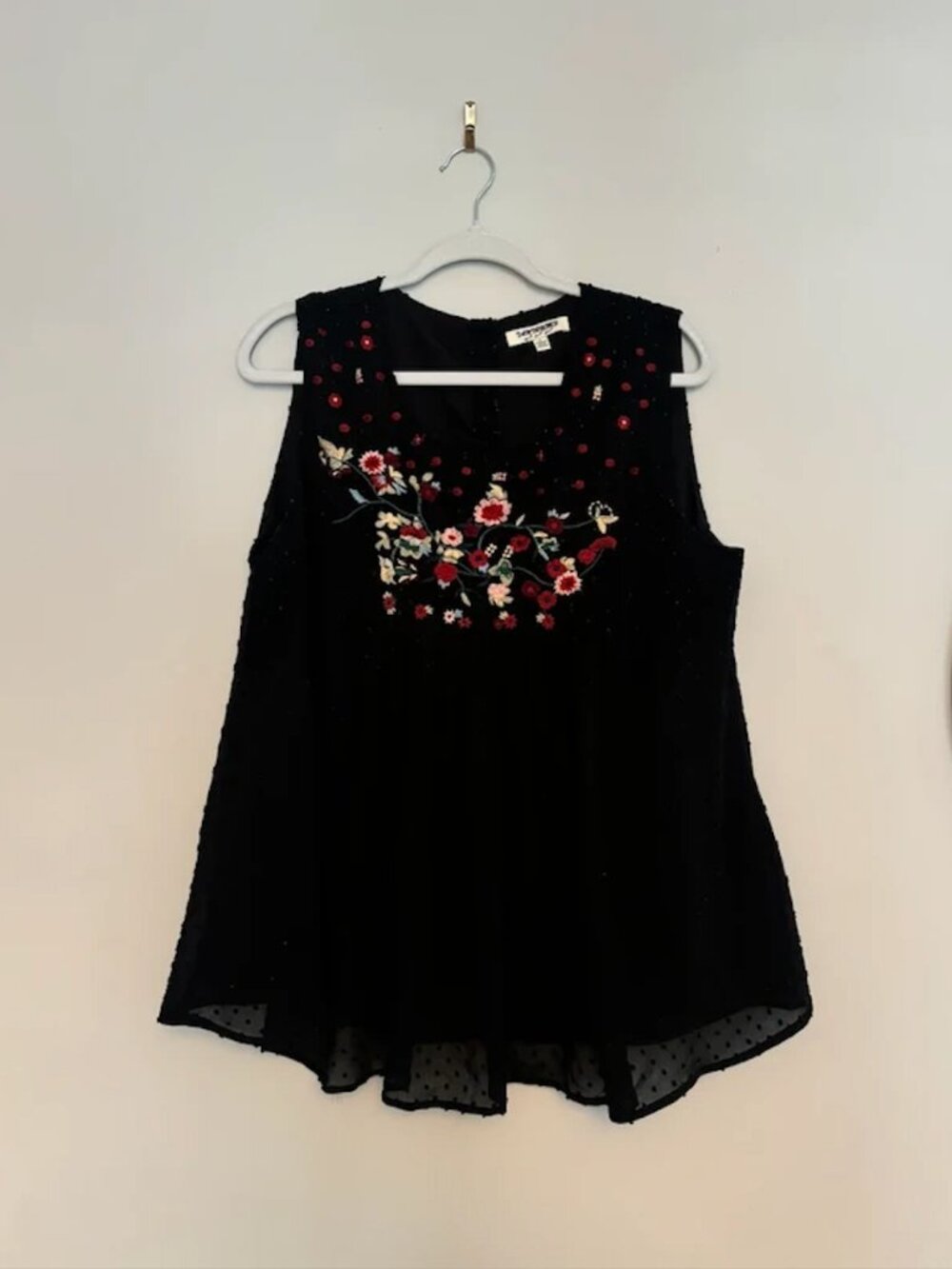 vintage tantrums black floral embroidered tank top blouse